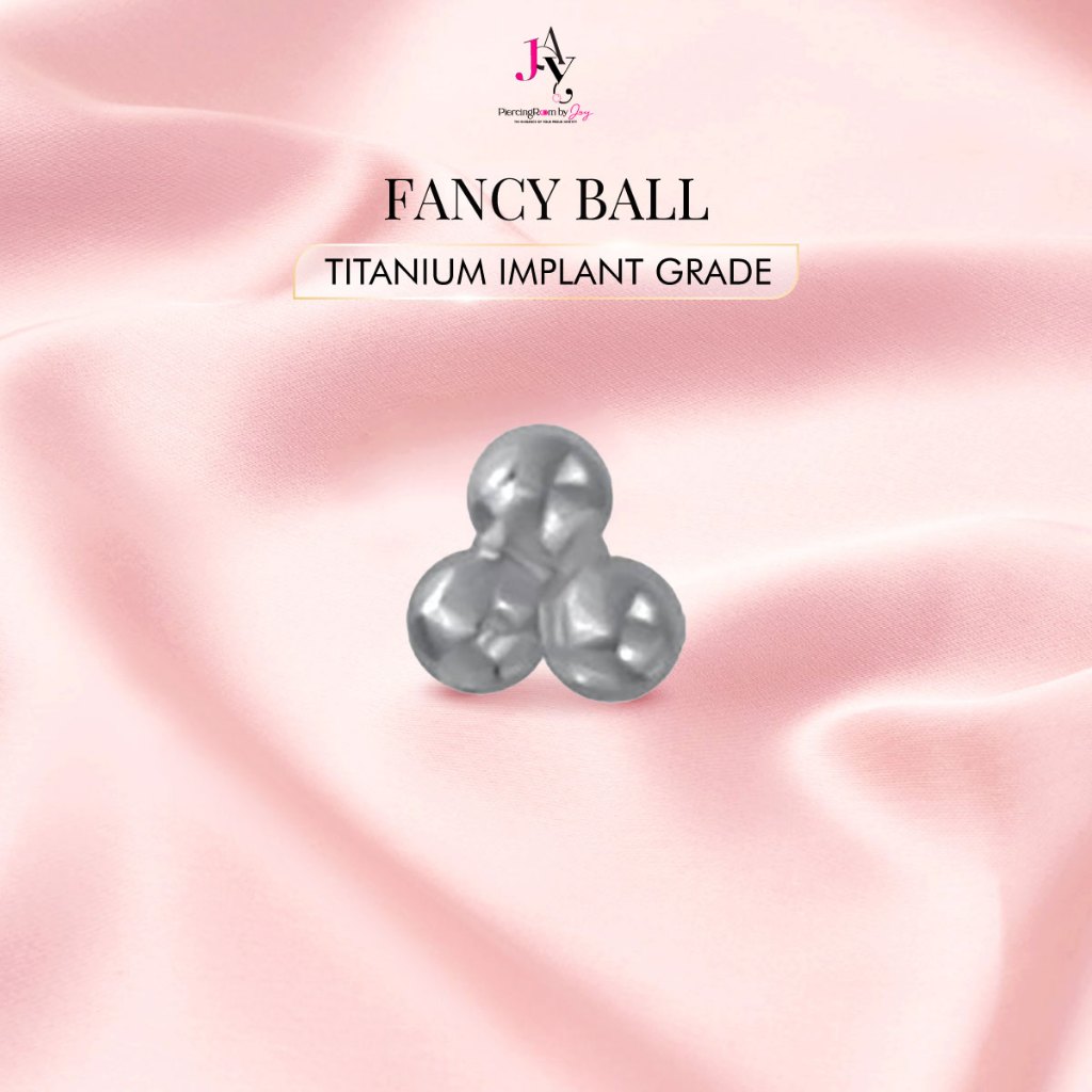 Piercingroom by Jay จิว/ต่างหูแป้นแบน สำหรับผิวแพ้ง่าย Fancy Ball Titanium เกรดการแพทย์ (ราคาต่อชิ้น)
