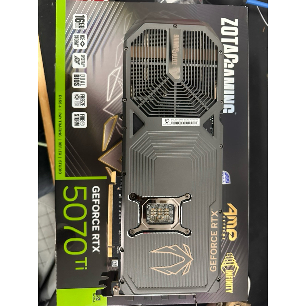 การ์ดจอ มือ2 zotac 5070ti amp infinity ประกันsvoa 25-02-2568สินค้าครบกล่อง ไม่มีตำหนิใหม่ๆ