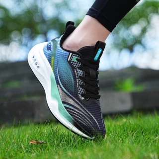 Holost รองเท้าผ้าใบแฟชั่น รองเท้าวิ่งลําลอง แฟชั่นสําหรับผู้ชาย สะดุดตา ทนทานต่อการเสียดสีและไม่ลื่น วัสดุพื้นรองเท้าPVC