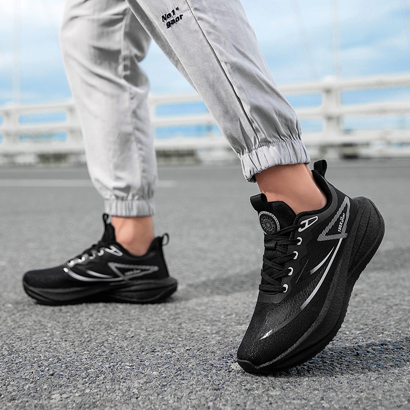 รองเท้าวิ่งหญิง Cuzee ระบายอากาศได้ดี น้ำหนักเบา ยืดหยุ่นสูง เหมาะสำหรับนักเรียน รองเท้ากีฬาอัลตร้าไลท์ หลากสี - รูปที่ 3