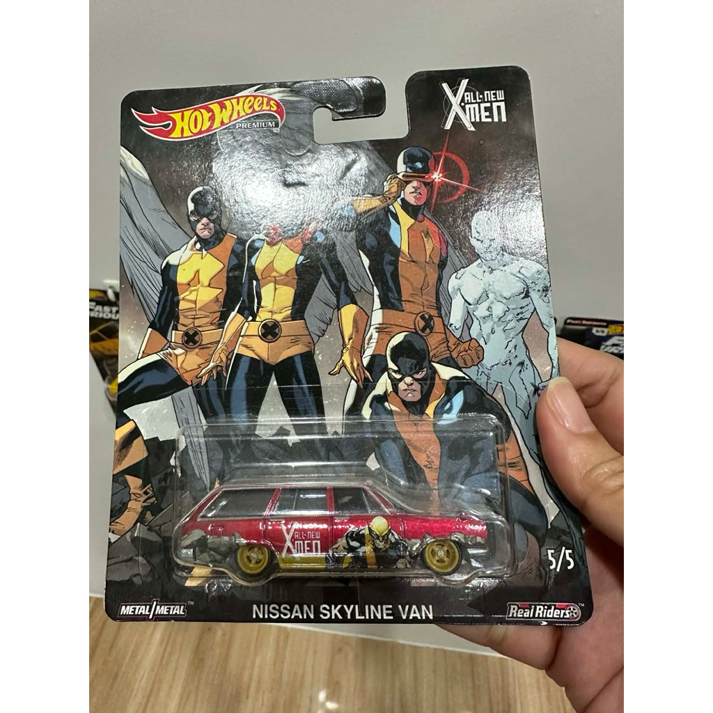 Hot Wheels Premium Nissan Skyline Van X-MEN