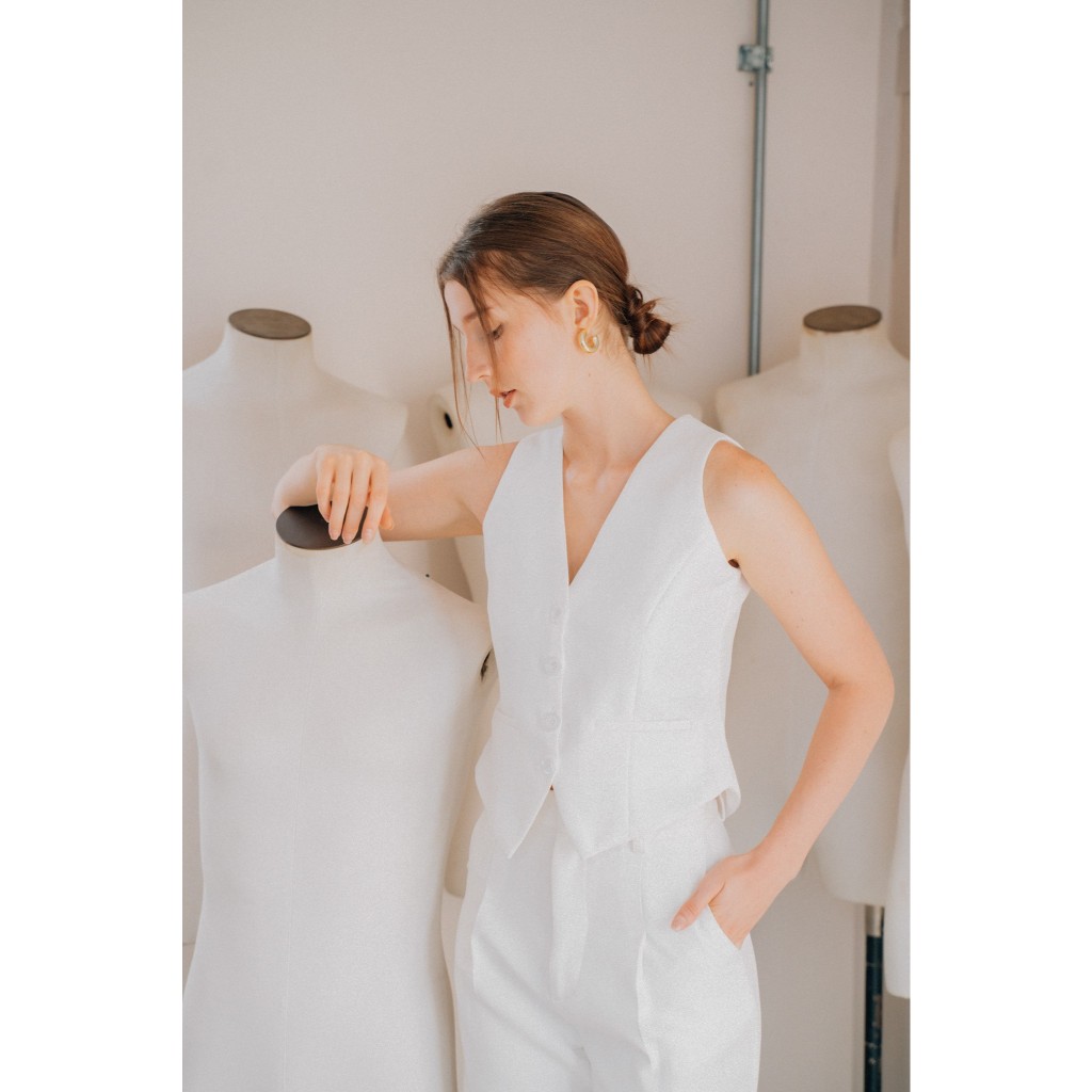 AYA Old Money Vest (เฉพาะเสื้อ)