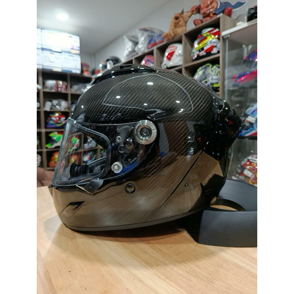 หมวกกันน็อค SHARK​ AERON​ FULL​CARBON​ แท้