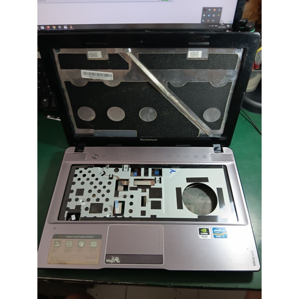 บอดี้ lenovo ideapad Z370 มือสอง สภาพดี (อ่านรายละเอียดข้างล่างก่อนสั่ง)