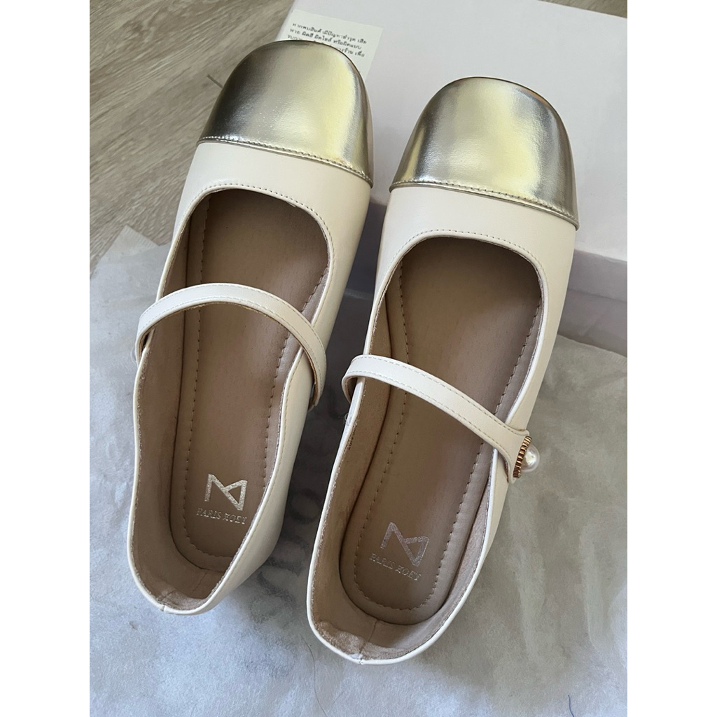 รองเท้าแมรี่เจน Paris Zoey รองเท้าส้นเตี้ย สีทอง/ครีม [มือสอง]