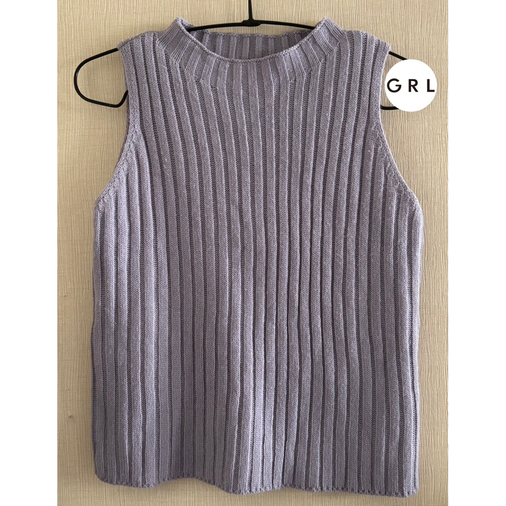 เสื้อไหมพรม GRL มือสอง Size M