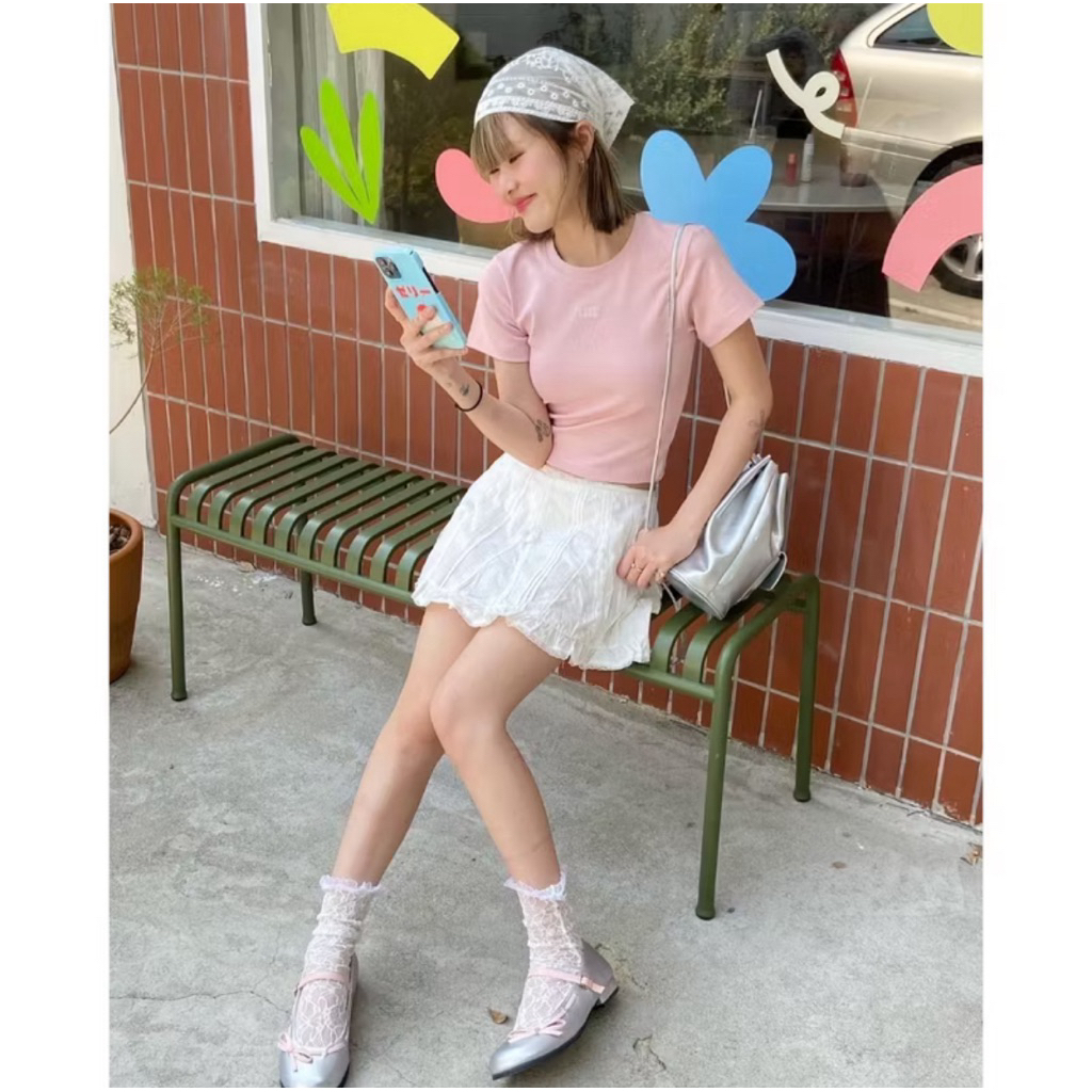 Geschwisters"GWT Baby tee ⭐️ส่งต่อ