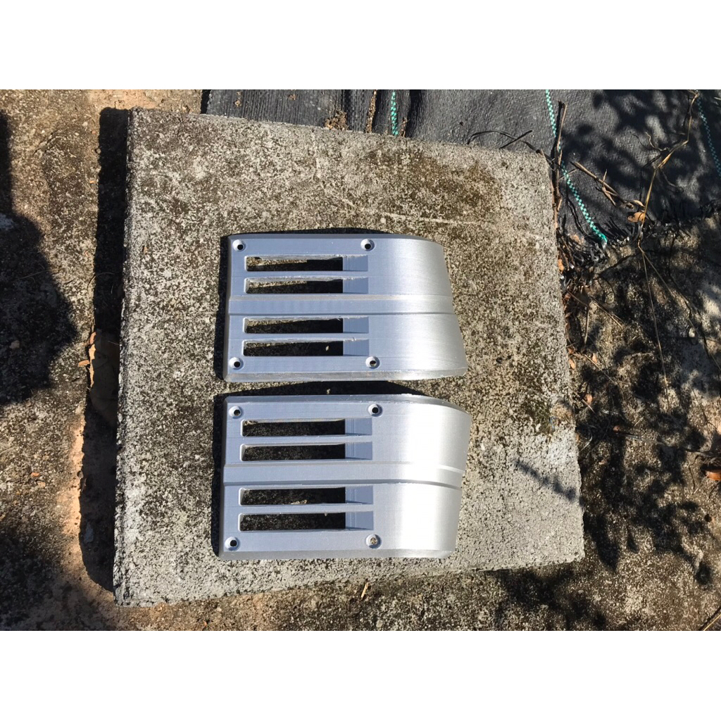 ฝาปิดช่องลมหลัง isuzu buddy (1คู่) สีบอร์นเงิน ผลิตด้วย 3d printing วัสดุ petg ทนความร้อนถึง80c - รูปที่ 2