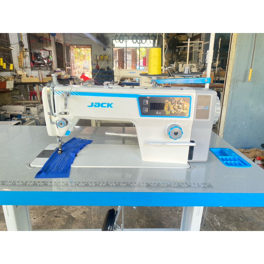 📌จักรเย็บไดร์เร็ท JACK A2C (ตัดด้ายอัตโนมัติ) โฉมใหม่ จากเดิมเป็น JACK A2B ( 1 คำสั่งซื้อ = จักร 1 คัน )b