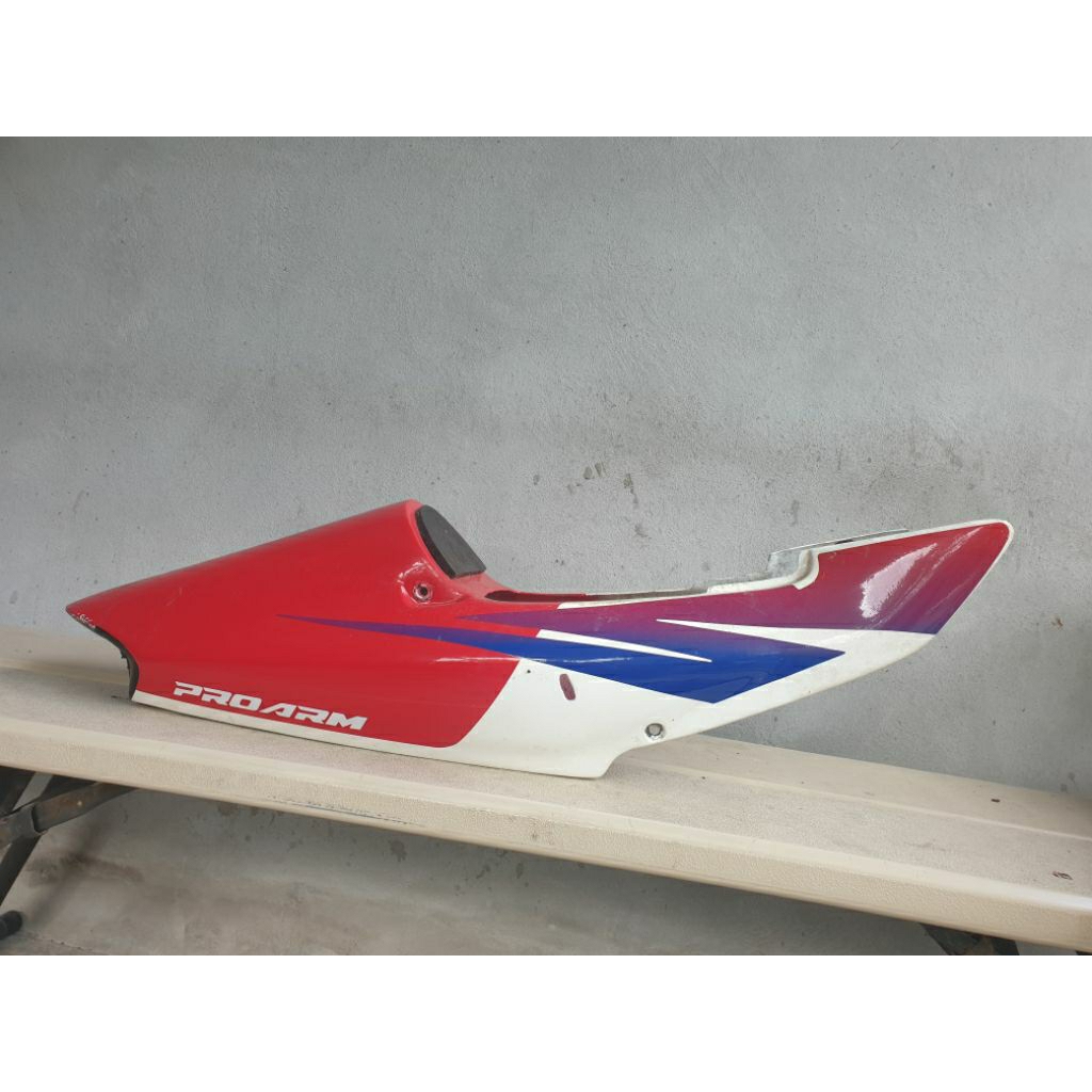 ตูดสนามNsr150สีแดง sp rrw