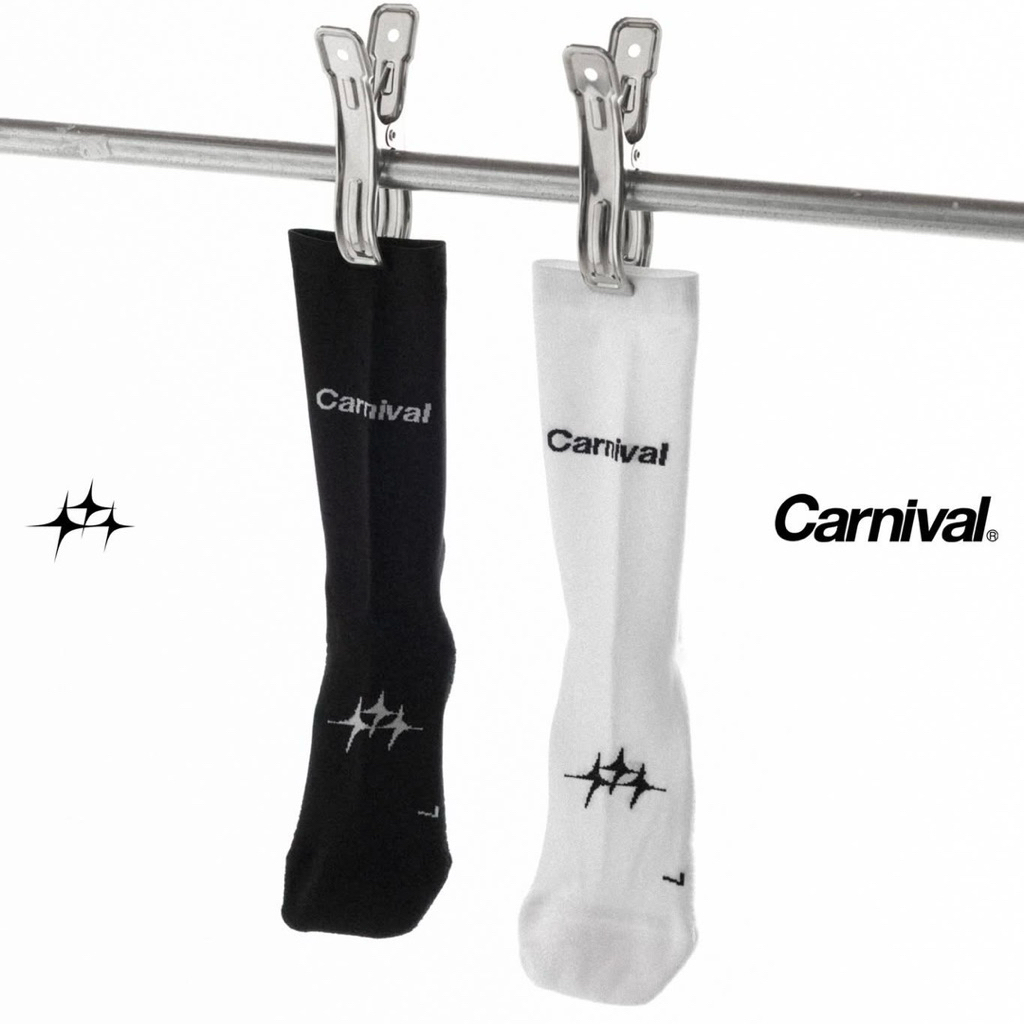 [พร้อมส่ง ของแท้💯%] ถุงเท้า CARNIVAL RUNNING QUARTER SOCK “BLACK & WHITE”
