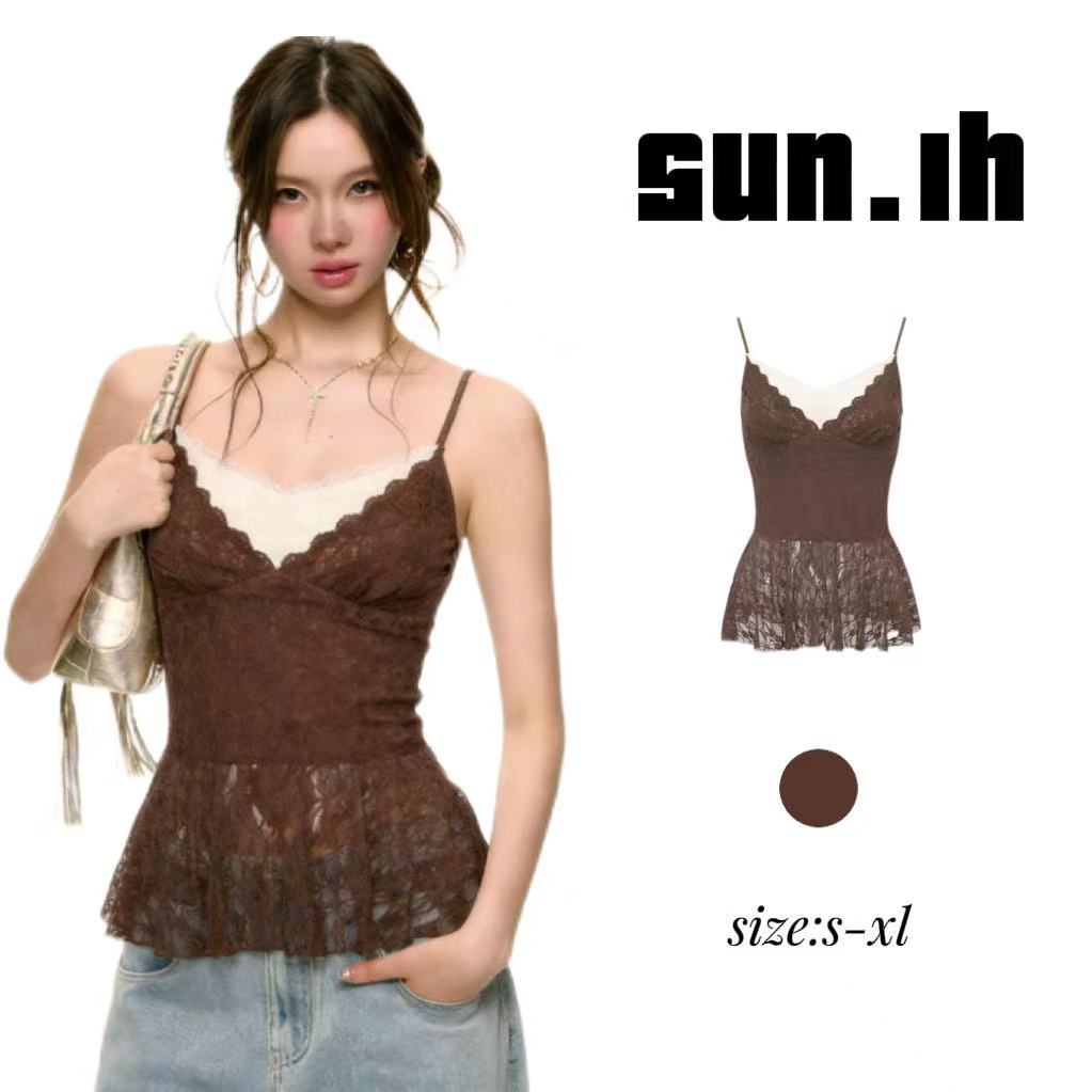 SUN🛍️พร้อมส่ง🛍️เสื้อแขนกุดสไตล์ฝรั่งเศสสำหรับต้นฤดูใบไม้ร่วง ดีไซน์ใหม่ มีฟองน้ำเสริมทรง และตกแต่งด้วยลูกไม้แบบสองชิ้น