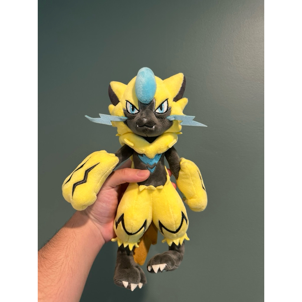 ตุ๊กตา Pokemon Zeraora