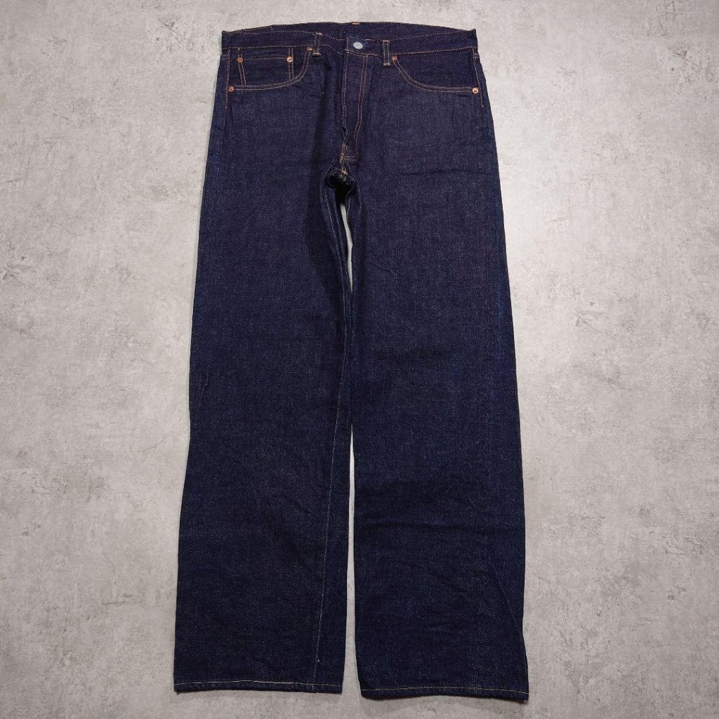 (***สินค้าชิ้นนี้ขายในเพจ fb เท่านั้น***)🔥 กางเกงยีนส์ LEVI'S 501XX, Big E LVC1955, JAPAN (รอบเอวประ