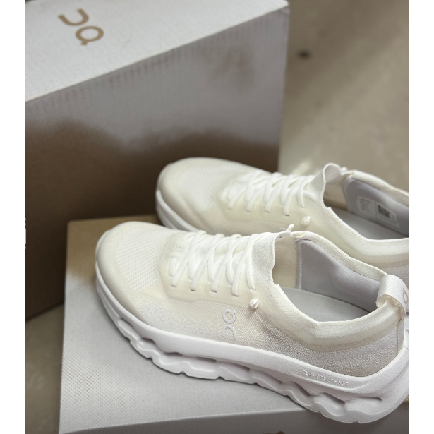 Zendaya x Law Roach x On Cloudtilt Moon EVA Beige