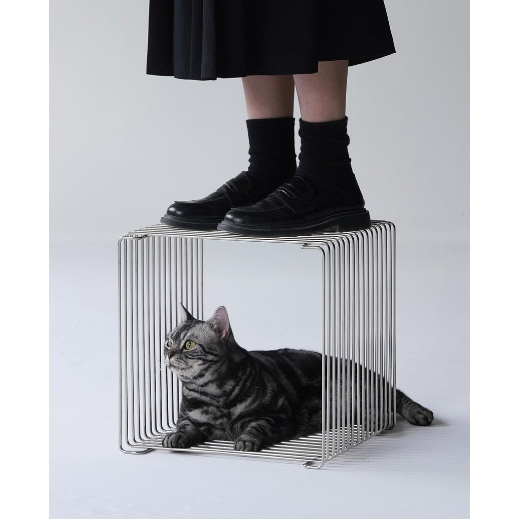 ชั้นวางหนังสือนอร์ดิก โต๊ะข้างมินิมอล สำหรับห้องนั่งเล่น จัดเก็บอเนกประสงค์ - รูปที่ 5