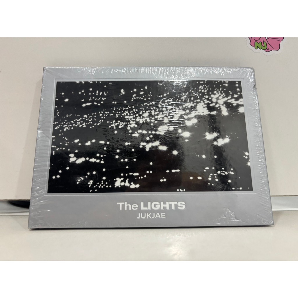 1 CD MUSIC  ซีดีเพลงเกาหลี   JUKJAE - The LIGHTS   (Z3C12)