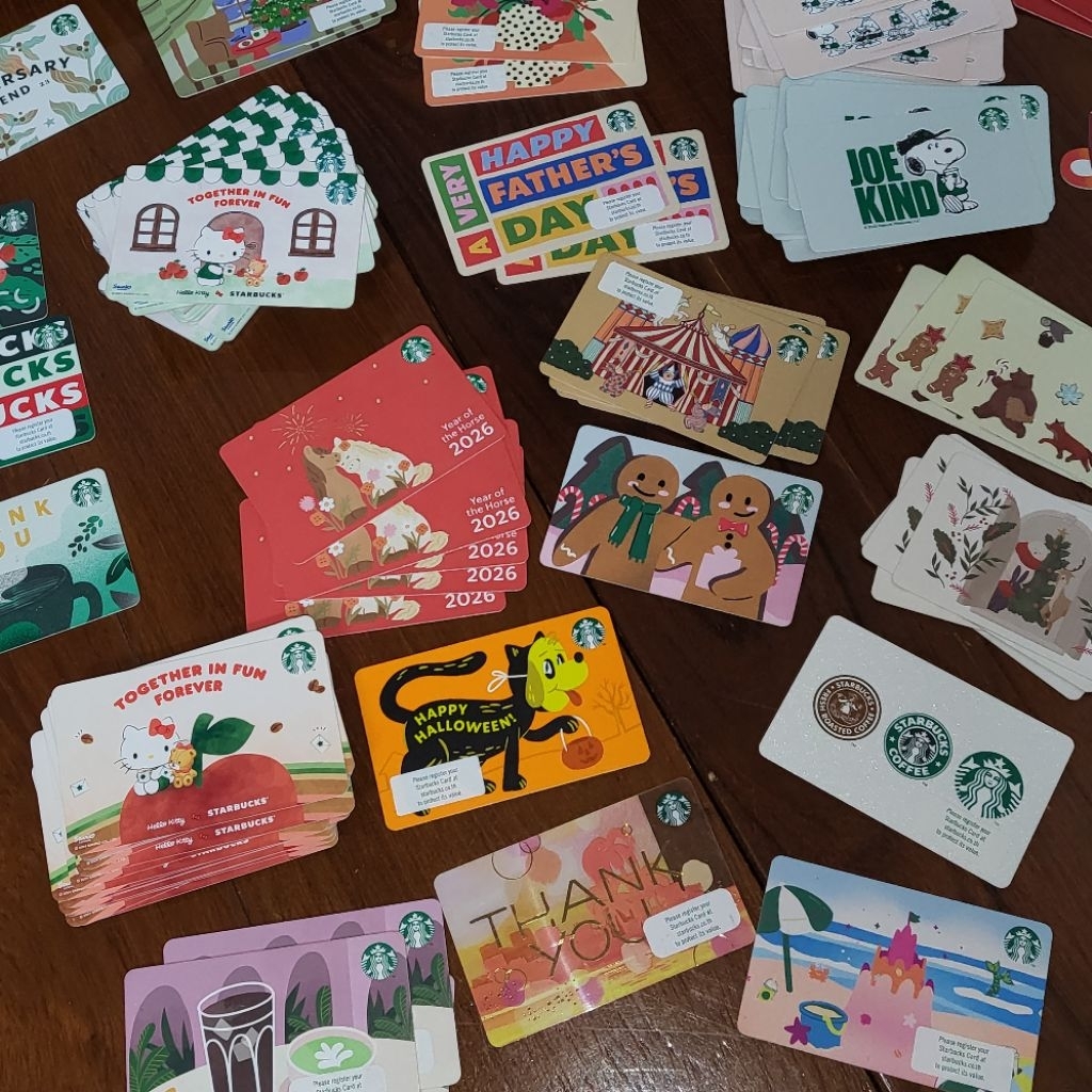 Starbucks card Hello Kitty บัตรสตาร์บัค Blackpink Sakura Coffee cup Halloween บัตรสมาชิก ยังไม่ขูด Horse ปีม้า
