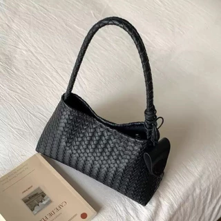 (พร้อมส่ง 🛻) กระเป๋าลายสาน 🍈 ✿ 👜✨กระเป๋าสะพายข้าง มีกระเป๋าแถมข้างใน เก๋มาก