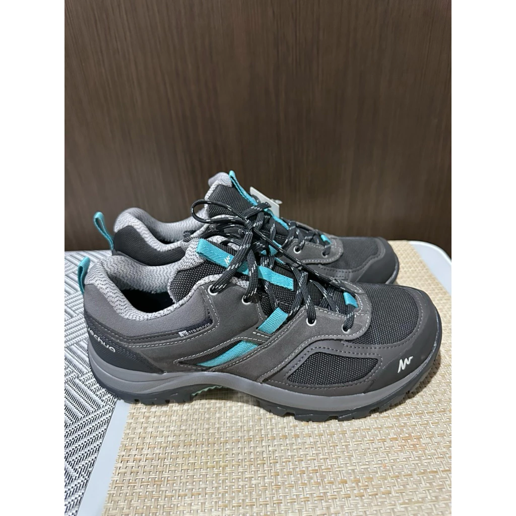 รองเท้าเดินป่าผู้หญิง Decathlon Women Walking Shoes MH100 กันน้ำ สีเทา thumbnail 4