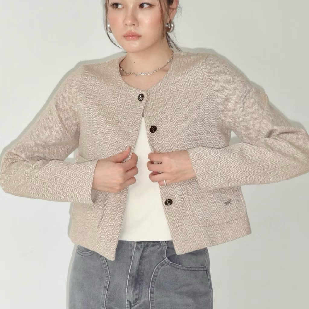 Swana.ss -  Faye blazer crop top size M สีคาราเมล 🌼🤍 เสื้อครอปเบเซอร์ ผ้าทวิตทอกระสอบ