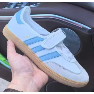 รองเท้าผ้าใบ้ มาใหม่ พร้อมส่งจ้า