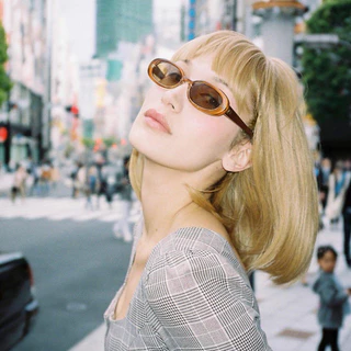 Girlboss.stuff 😎🖤 แว่นตากันแดด Le specs รุ่น Outta love💥 ของแท้100%