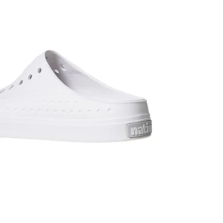 Native รองเท้ากันน้ำผู้ใหญ่ EVA รุ่น Jefferson Clog Wonderfoam Shell White