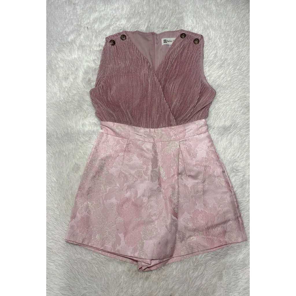 ชุดเซ็ต งานป้ายVg มือสอง