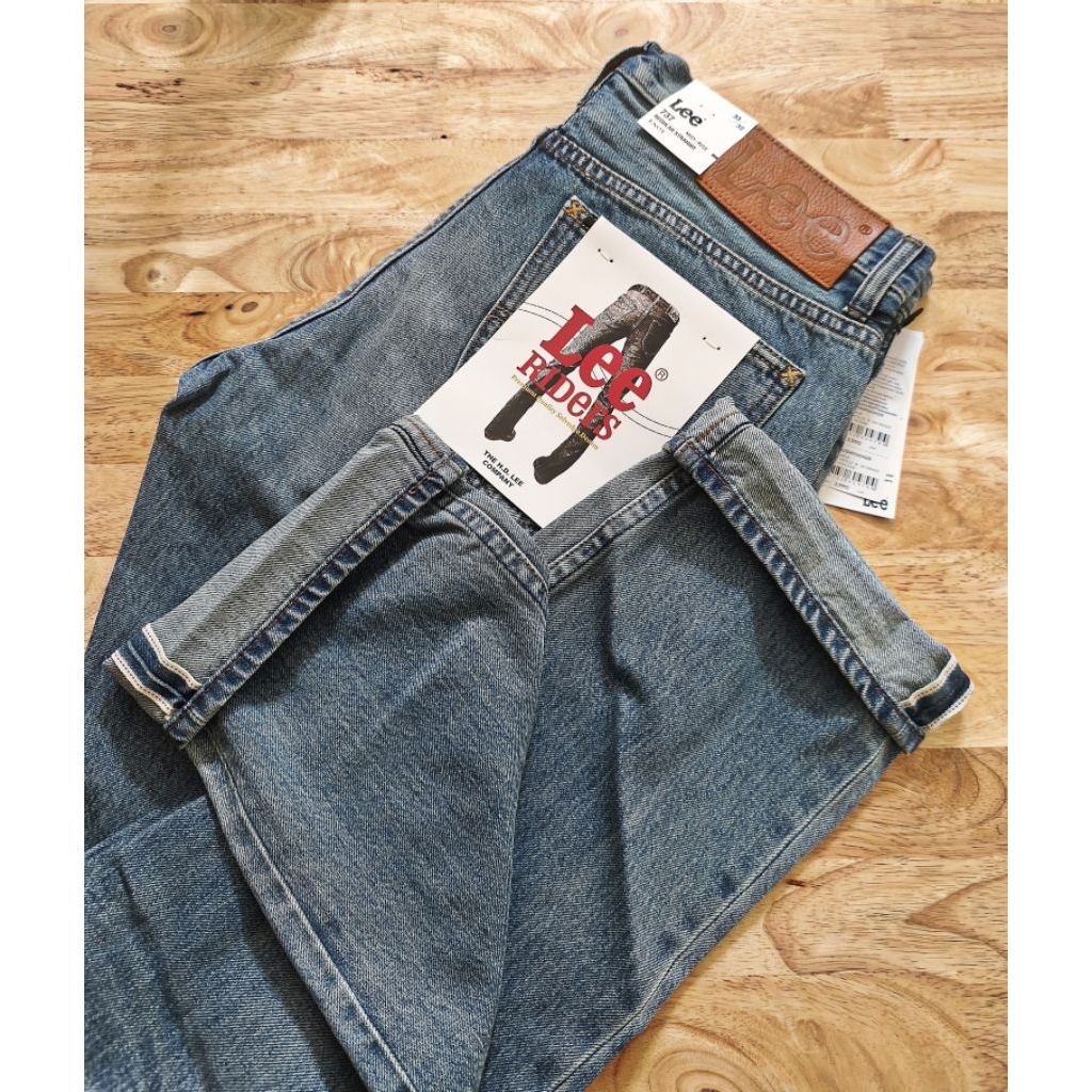 Lee Riders 737 Knox Selvedge Denim (ริมแดง) กางเกงยีนส์ ผ้าไม่ยืด ทรงกระบอก Made in Thailand ราคา 3,990฿