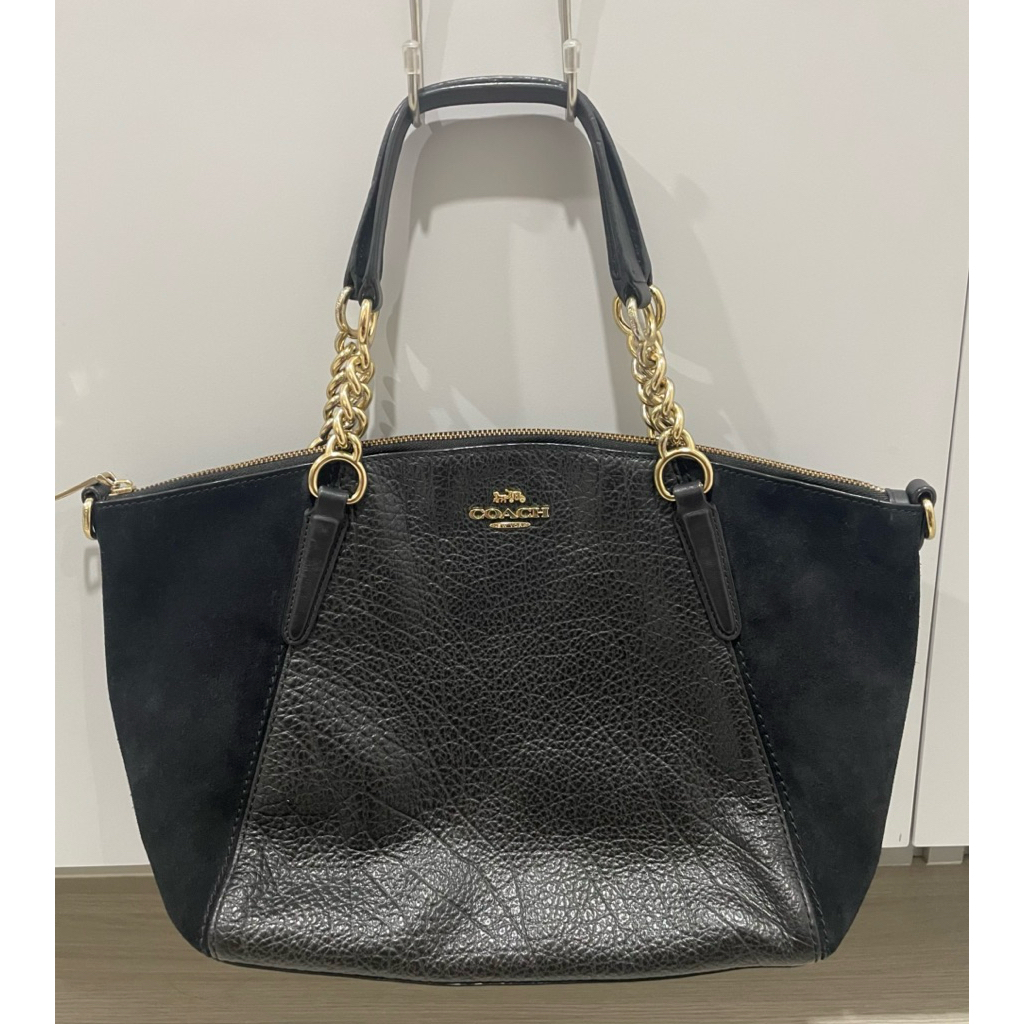 Coach กระเป๋าถือทรงพัด (used)
