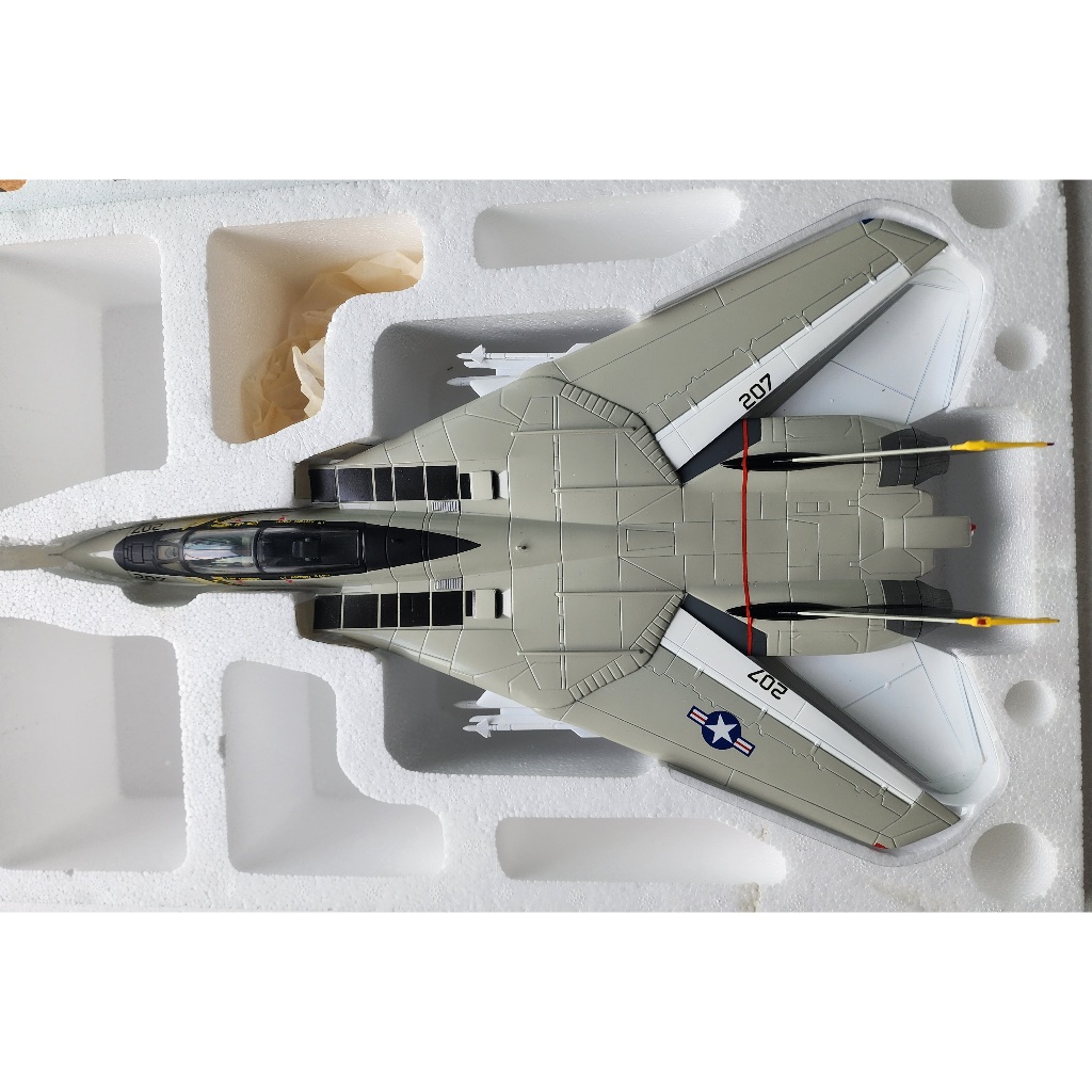 เครื่องบินรบ F14 Tomcat เครื่องบินเหล็ก เครื่องบินขับไล่ fighter plane metal ลำใหญ่ วัสดุเหล็ก F16