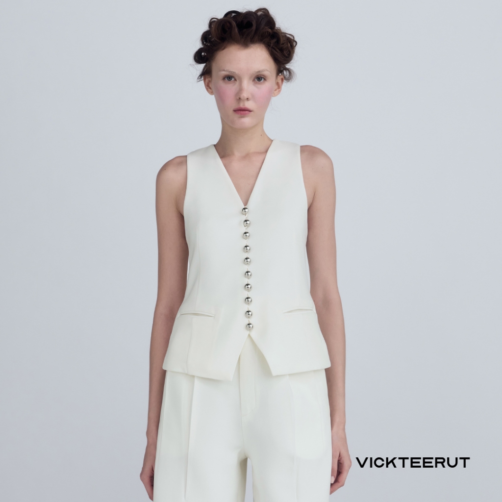 VICKTEERUT Front-Button Vest เสื้อกั๊ก คอวี กระดุมหน้า