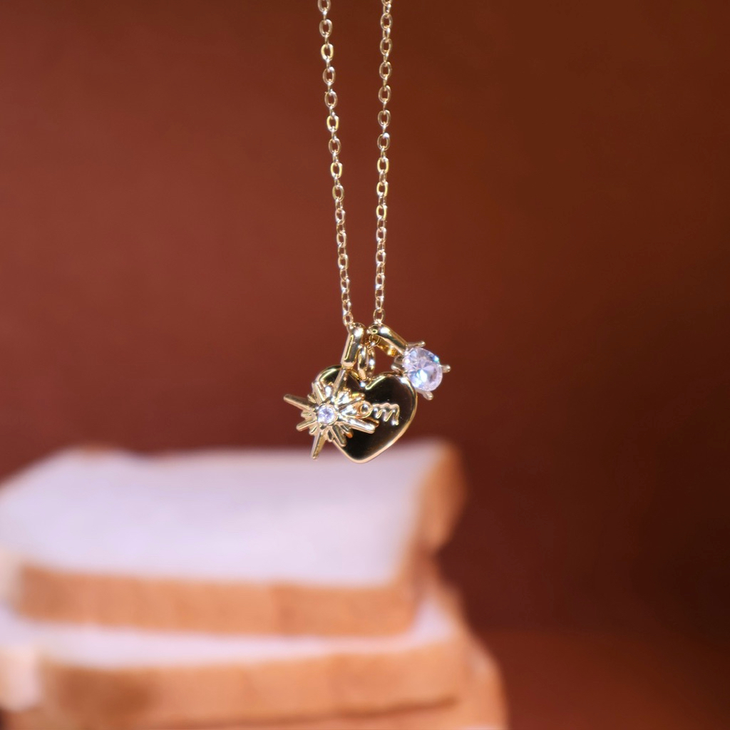gigaglam triple muse necklace | สร้อยหัวใจไม่ลอก ไม่ดำ