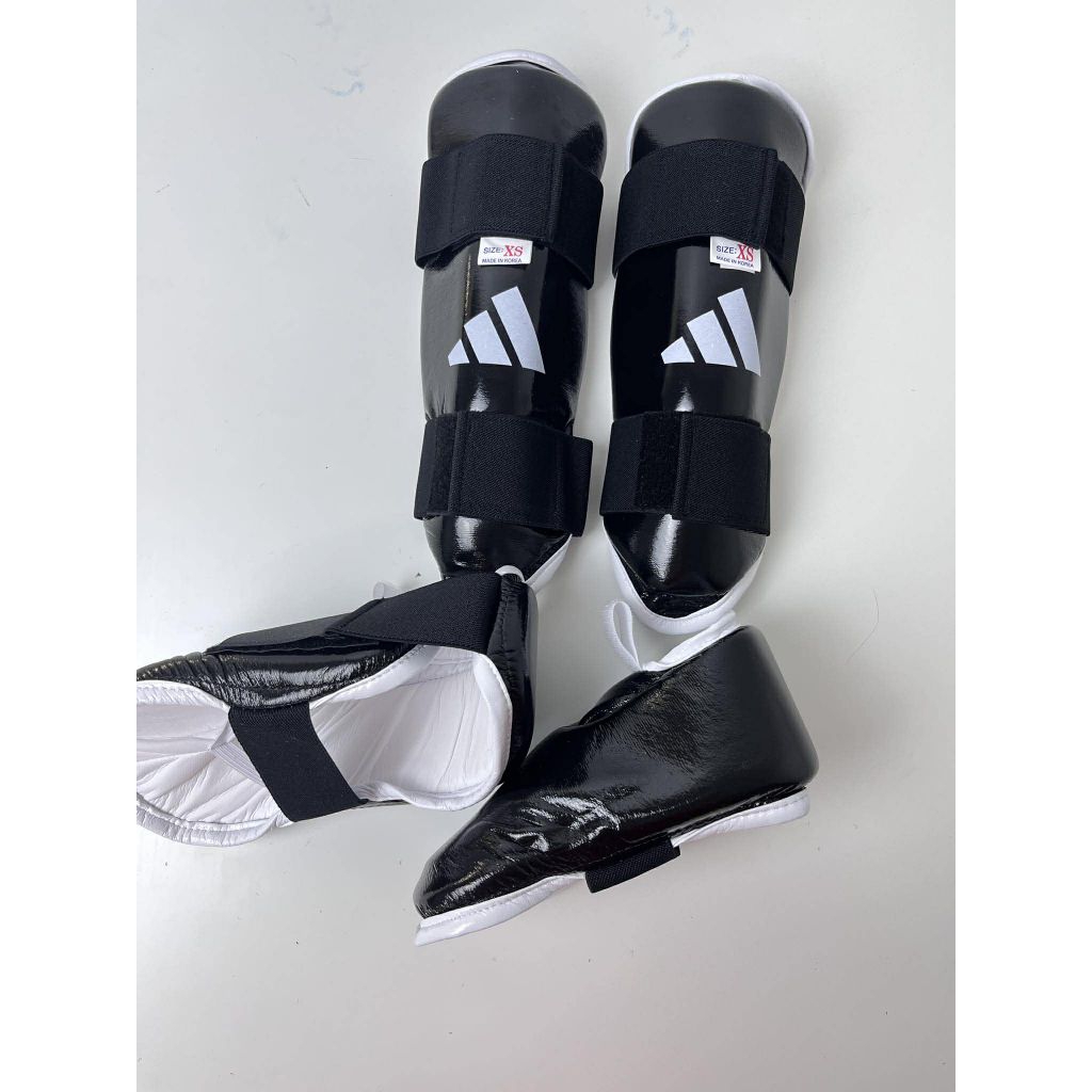 สนับขา-เท้า​ adidas สีดำ Kick​ Shoes​ Long​ (ADITKS03) 🇰🇷 พร้อมส่ง