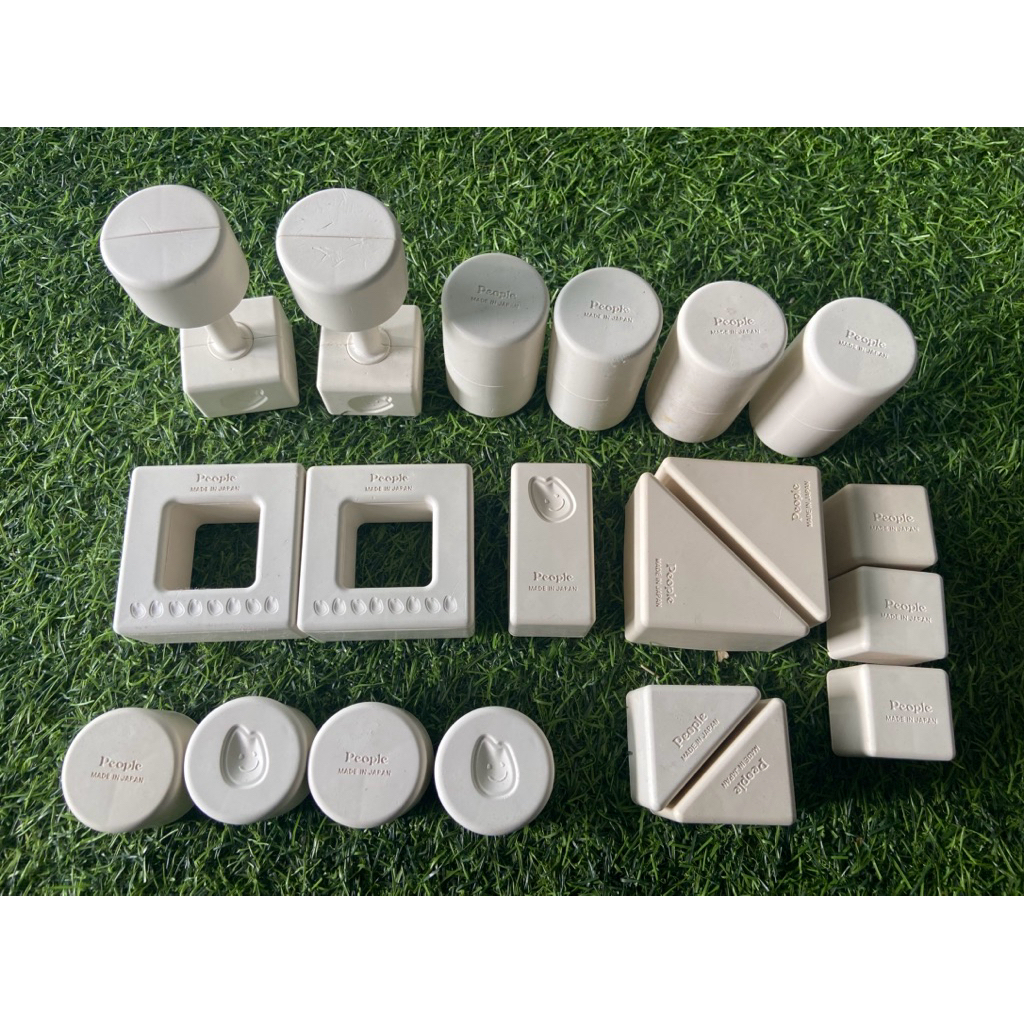 บล็อกของเล่นเสริมพัฒนาการ People (ของเล่นมือสองญี่ปุ่น)