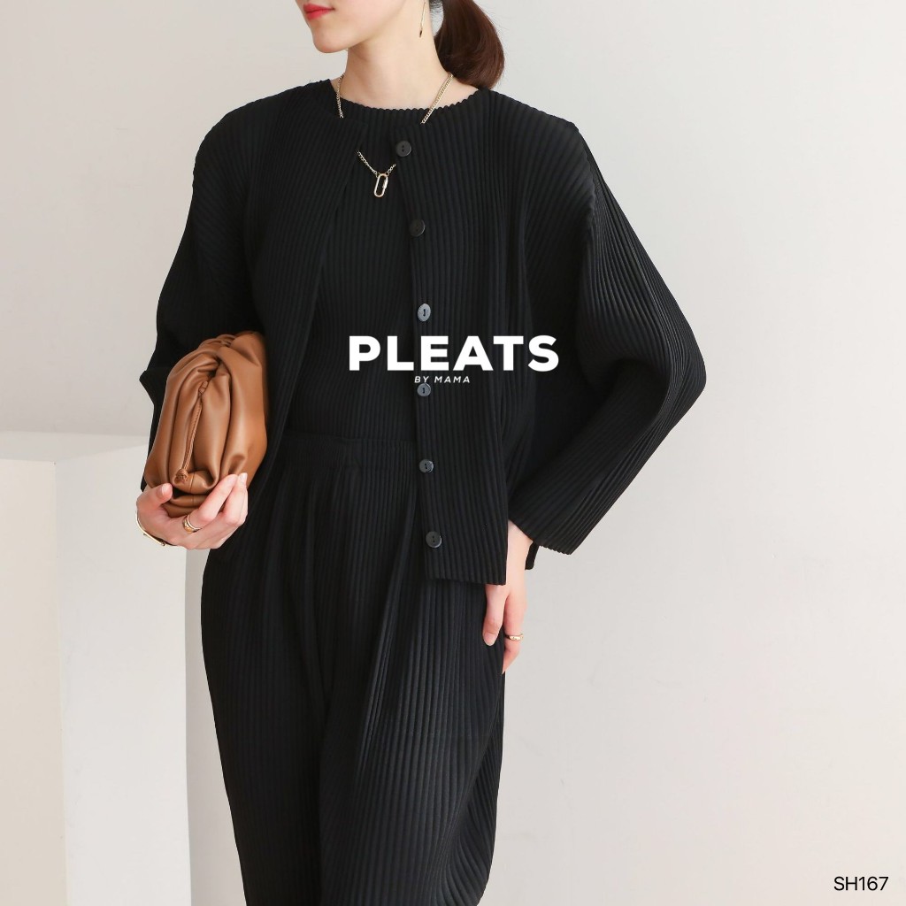 รหัส SH167 เสื้ออัดพลีท ยาว 22 นิ้ว อก 30-43 นิ้ว - PLEATS BY MAMA SHIRT