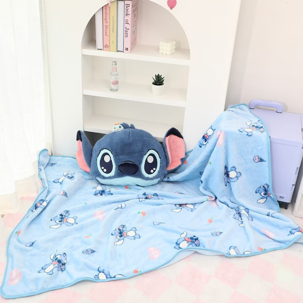 พร้อมส่ง🇹🇭หมอนผ้าห่มสติชstitch