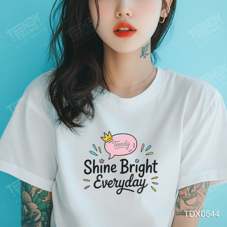 Teendy Trend เสื้อยืดผู้ชาย ผู้หญิง คอตตอน ลายshine สีขาว รุ่นTDX0544-WH