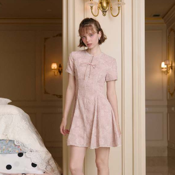 La Mignonne (XS-5XL) Fayla Liora Dress เดรสใส่ทำงานใส่เที่ยว เนื้อผ้ามีเท็กเจอร์ งานซิปหลัง ผ้านุ่มใส่สบาย