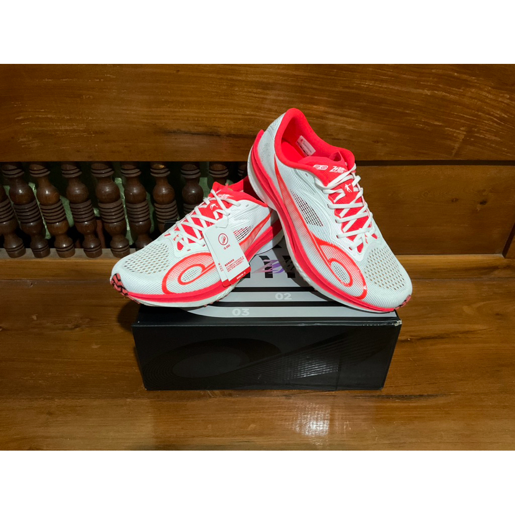 รองเท้าวิ่ง Qiaodan 41/260(2.5)