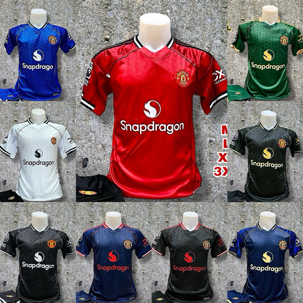 ชุดฟุตบอลผู้ชาย MU ฤดูกาลใหม่ล่าสุด 2026 มีไซส์ M ถึง 3XL มีเสื้อพร้อมกางเกง