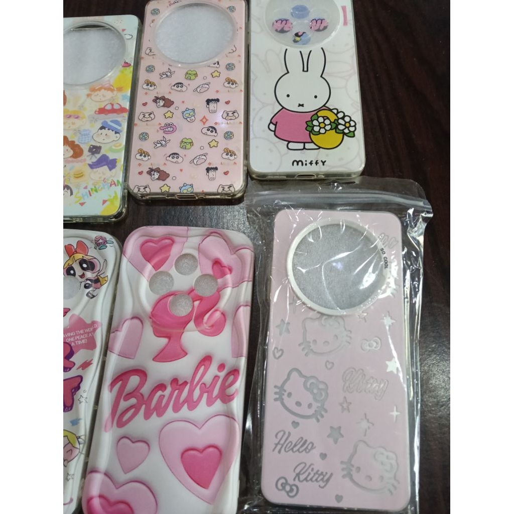 เคสโทรศัพท์ oppo reno 12f ทั้งหมด 9 ชิ้น มือหนึ่ง มือสอง สภาพดี