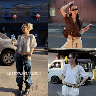 (พร้อมส่ง) เสื้อแขนสั้นคอวีแต่งขอบลูกไม้รุ่น 26C020 TAG MM F…