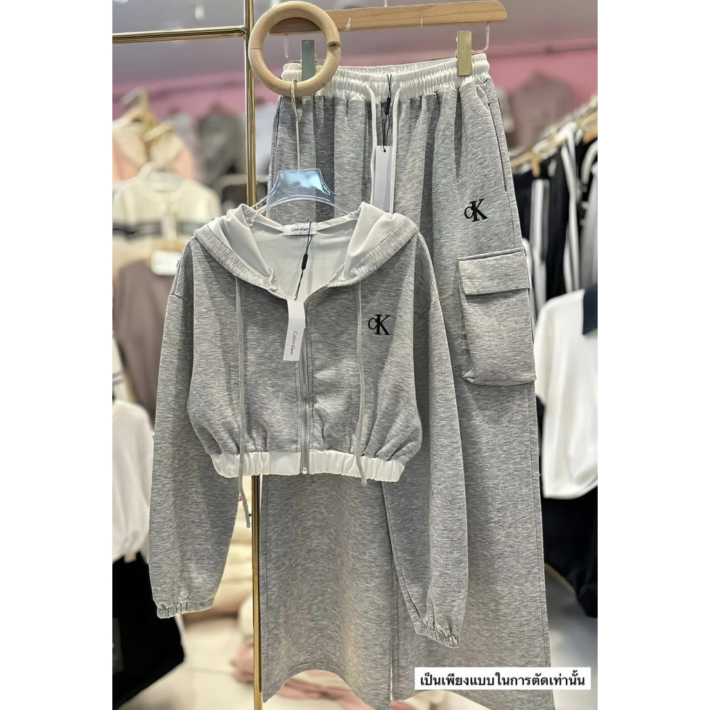 👗พร้อมส่ง👗 ชุดเซ็ท𝗖𝗞มีฮูดแขน-ขายาว จาก𝟲𝟵𝟬+ งานปัก ผ้าดีสุดๆ  มีกระเป๋าตามรูป 🥰🥰