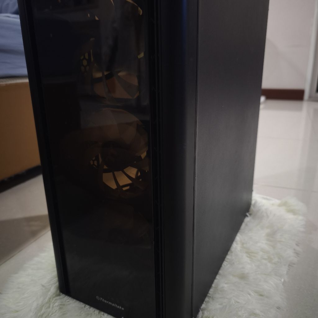 สินค้ามือสอง CASE (เคสพร้อมพัดลม4ตัว) THERMALTAKE V250 TG ARGB (BLACK) (ATX)