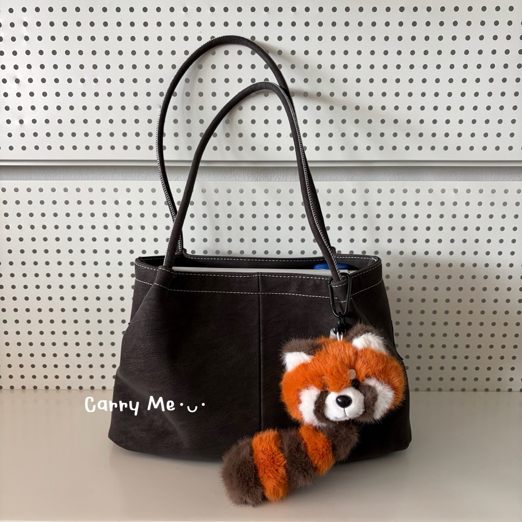 Carry Me･ᴗ･ | Coco Bag กระเป๋าหนังสะพายข้าง น้ำหนักเบา จุของได้เยอะ