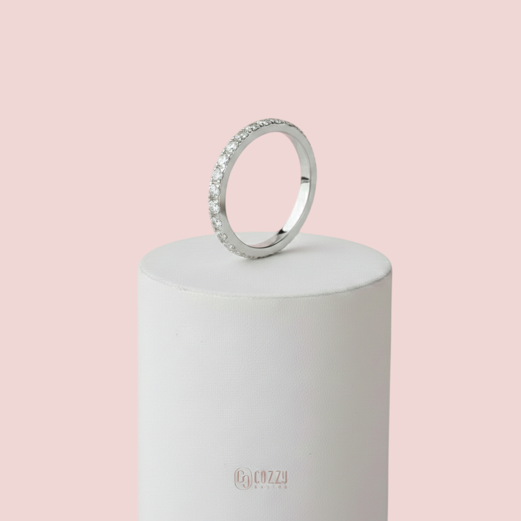 CozzySayido แหวนเพชรCZล้อมรอบวง ขนาด 2mm สวยระยิบระยับ สแตนเลส ไม่ลอกไม่ดำ