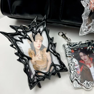 (พร้อมส่ง) เฟรมการ์ดพวงกุญแจ ปีกผีเสื้อ เคสสำหรับใส่การ์ด สไตล์เท่ห์ๆ Y3K - ร้านไทย