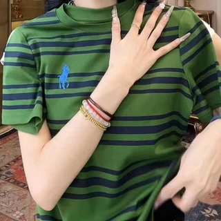 เสื้อยืดแขนสั้นลายทางคุณภาพสูงสำหรับผู้หญิง อเนกประสงค์ ทันสมัย ​​ดูอ่อนเยาว์ ปักลาย สบายๆ ช่วยให้ดูผอมเพรียว ดีไซน์ไม่ซ